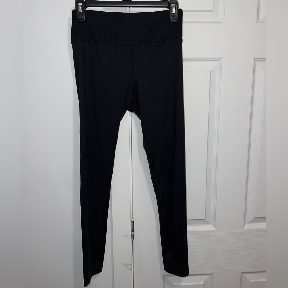 Black leggings